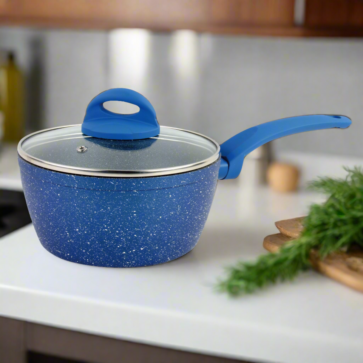 1.9QT COVERED SAUCEPAN